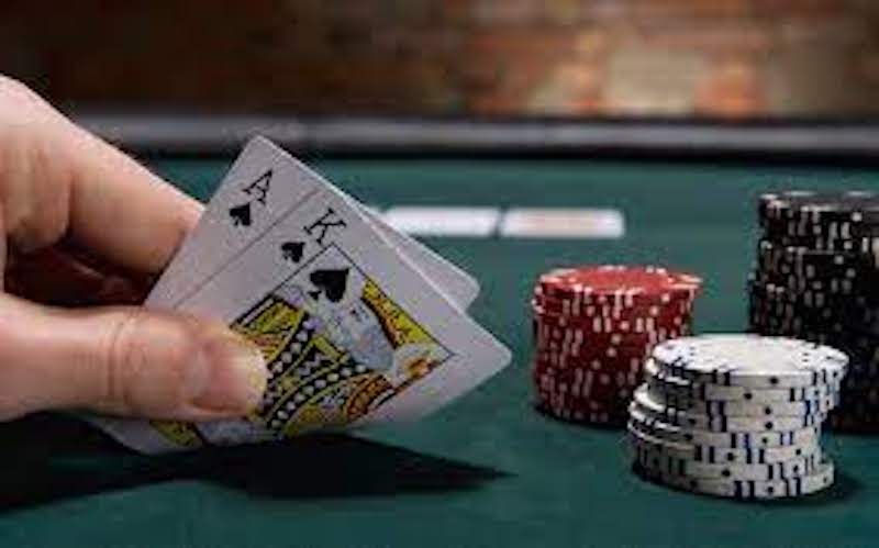 Đôi nét về Poker Texas Hold’em Fb88
